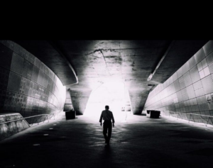 GÜLÜMSEME: AĞIZDA KALAN BİR ŞAMAR – 1 ve 2. Bölümler –