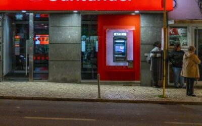 Köklü banka 76 şubesini tek tek kapatıyor