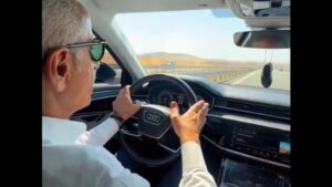 Bakan, otoyolda Audi’ye Meclis’te Togg’a biniyor