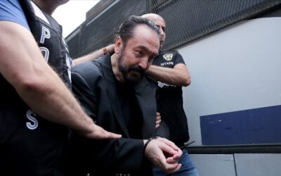 Adnan Oktar şirketlerinin 4 aracı satışa çıkarıldı
