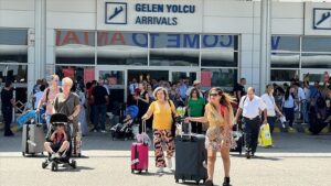 Akdeniz’de turizm 3 yıl yerinde sayacak