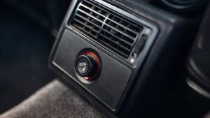 Araç çakmağını kullanırken 2 kere düşünün: Arabayı anında küle çevirebilir