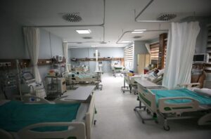 Avrupa'nın dev hastanesi iflas etti! 30 Kasım'da tamamen kapanıyor