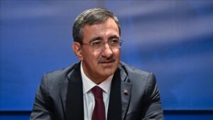 Hükümet 2026 enflasyon hedefini ikiye katladı