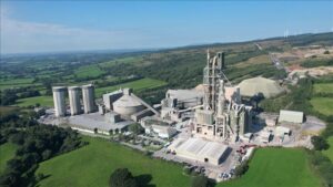 Çimsa’dan 9 ayda 33,1 milyar liralık satış: Yurt dışı yatırımlar etkisini gösterdi