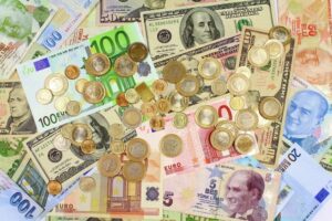 Alman devinden dolar ve euro tahmini: Yükseliş durdurulamayacak