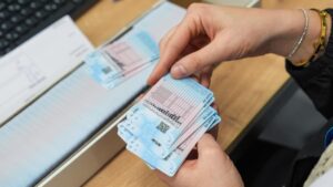 Eski tip ehliyetler geçersiz: Sigorta ve hak kaybı riski