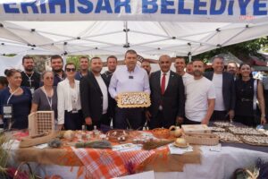 Seferihisar Ata Ekmeği ve Armola Şenliği’nde 'Karakılçık Rotası' tanıtıldı