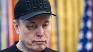 Elon Musk'a Almanya'da Tesla şoku!