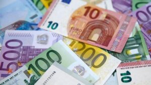 Euro Bölgesi’nde yatırımcı güveni toparlanıyor: Endeks 8 ayın zirvesinde