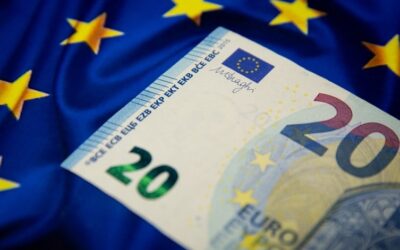 Euro düşecek mi? Uzmanlar açıkladı
