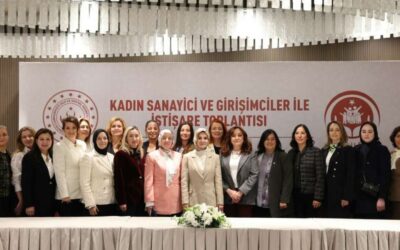 Bakan Göktaş Bursa'da kadın girişimcilerle buluştu