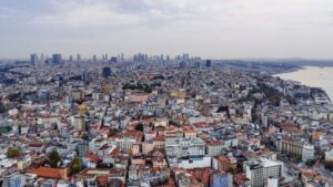 Türkiye'de sitelerde aidat göçü büyüyor: Sadece İstanbul'da 117 bin kişi taşındı