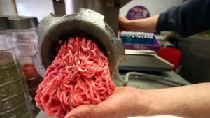 "Tüm banknotlarımızın toplam değeri 1 kg kıyma bile etmiyor"