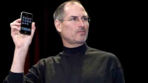 Steve Jobs Apple'a personel seçerken 'bira testi' kullanırmış