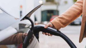 Şu an piyasadaki en iyi 10 elektirikli araç: 700 KM'ye kadar menzil sunan bile var