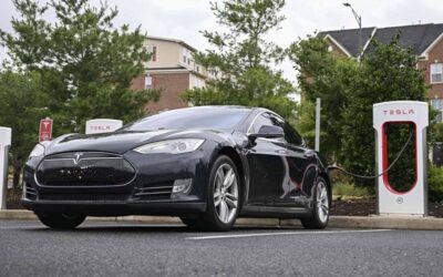 Amaçları yakıt masrafını tespit etmekti! Tesla'nın 2 modeliyle 2.450 KM yol yapan gazeteciler, şaşırtıcı bir sonuçla karşılaştı