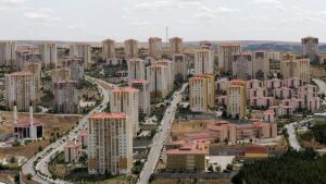 Konut fiyatlarında 20 ayın en düşük reel kaybı! Artış hızını TCMB’nin sıkı para politikası frenledi