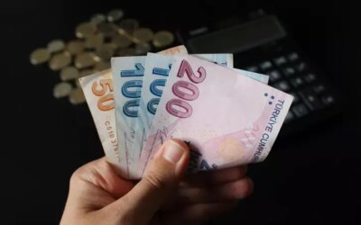 Memur-Sen’den hükümete çağrı: Devlet alacakta cömert, memura cimri olmamalı