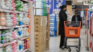 Bu ülkelerde pazar günleri marketler kapalı: Gözler şimdi Türkiye'de