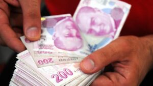 5 arkadaş 3 yıl önce girdiği internet satışıyla köşeyi döndü: Siparişler peş peşe yığıldı