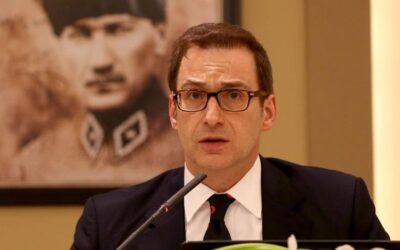 Koç Holding'in sessiz patronu Ömer Koç'tan korkutan uyarı