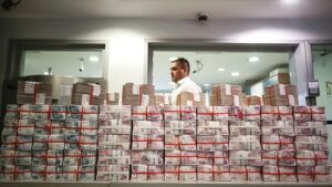 Bakanlıktan dış ticarette mevzuata aykırı davrananlara 9 milyar liralık ceza