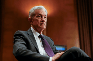 Küresel piyasalar karışık seyretti: Powell’dan temkinli mesajlar geldi, altın rekor tazeledi