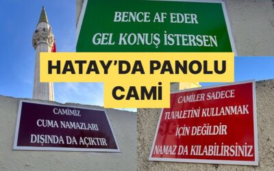 Hatay&apos;da Bir Caminin Duvarına Asılan Yazılar Sosyal Medyanın İlgisini Çekti