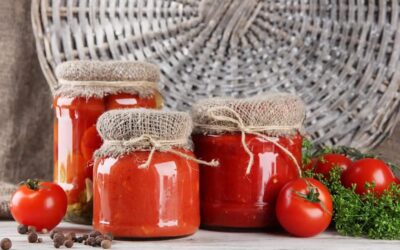 Gıda Mühendisi Evde Yapılan Domates Konserveleri Hakkında Uyardı: En Zehirli Ürünlerden Biri!