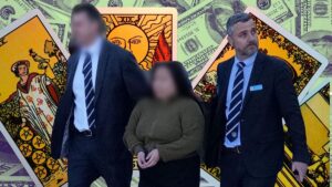 &quot;Milyarder Olacaksınız&quot; Diyen Falcı Anne-Kız 70 Milyon Dolarlık Vurgun Yaptı!