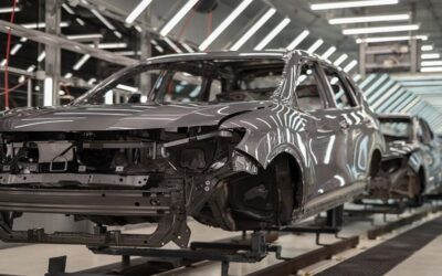 Binden Fazla Çalışanı Bulunan 50 Yıllık Otomotiv Devi İflas Etti