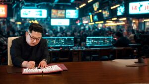 Sevinseler mi, Üzülseler mi? Kuzey Kore&apos;de İlk İnternet Kafe Açıldı Ama Yabancılarla Oynamak Yasak!