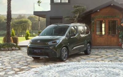 Toyota’nın Hafif Ticari Araç Dünyasıyla Tanışın! İşinizi Hafifleten Güç