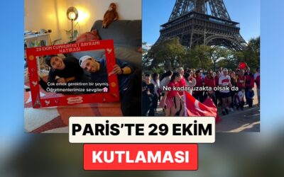 Paris&apos;te Yaşayan Türkler Eyfel Kulesi&apos;nin Önünde Cumhuriyet Bayramı&apos;mızı Kutladı