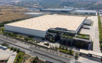 Dev otomotiv fabrikasında üretim salı günü itibarıyla tamamen durdu