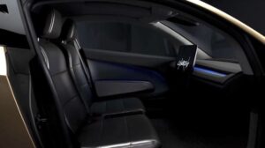 Elon Musk'ın fabrikaları seri üretime geçiyor! Direksiyon ve pedalsız araç üretecek