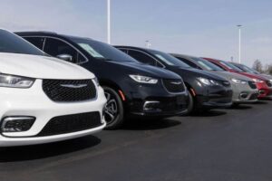 Otomotiv devi binlerce aracını geri çağırdı! Park halindeyken hareket ediyorlar