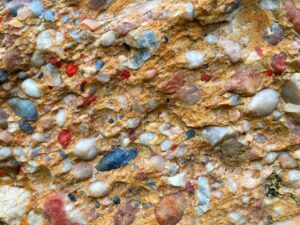 Sahildeki çakıl taşı hayatını değiştirdi: Paraya para demiyor