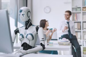 Ünlü şirket çalışanlarını robotlarla değiştirecek
