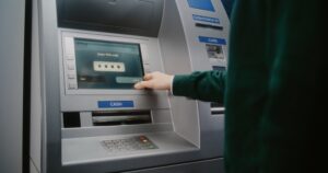 1 Ocak'tan itibaren kartını ATM'ye takan bu yazıyla karşılaşacak