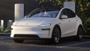 Tesla'da düşüş sekizinci ayında da devam etti
