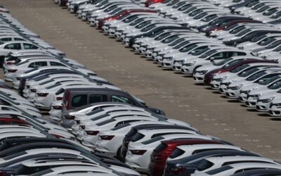 Ekimde otomotiv hisseleri kararsız seyretti