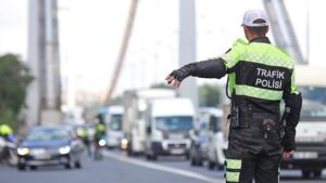 Trafik cezalarına rekor artış yolda: Sahte plakaya 280 bin, makas atana 180 bin TL ceza