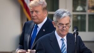 Trump’tan Fed Başkanı Powell’a yeni saldırı: Jerome 'geç kalan' Powell